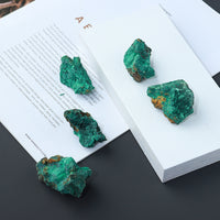 Wholesale Natural Malachite Raw Stone Ore Standard Energy Stone